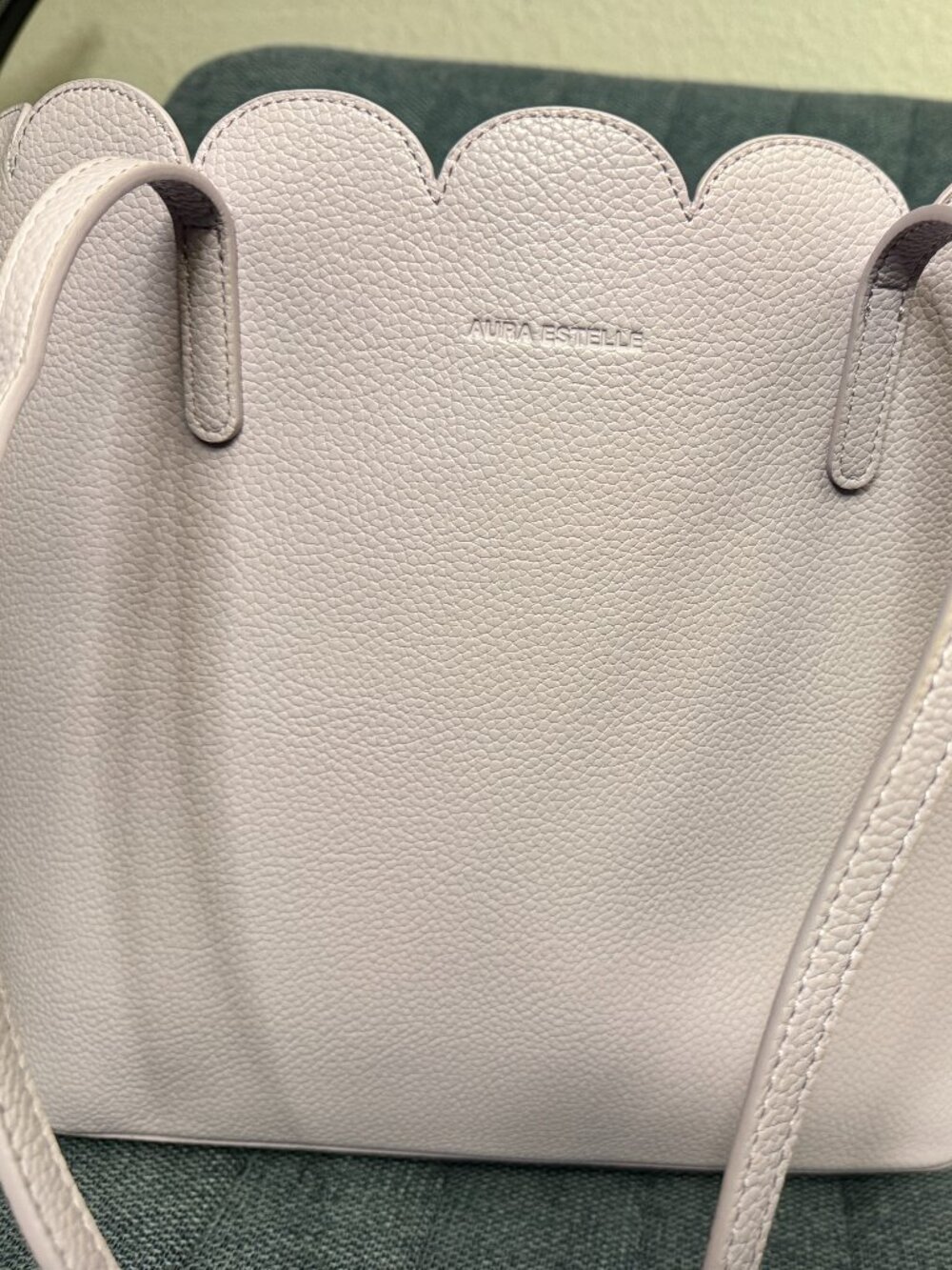 Aura Estelle Cloud Tote in Lavender Color
